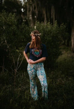 "HIPPIE VIBIN" Tie Dye T-Shirt -Hippie Vibe Tribe Shop 14049576 62f252a9 0ad9 4ff6 9174 dec6670336a1