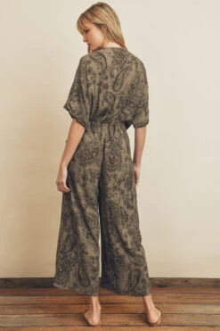 Paisley Print Jumpsuit -Hippie Vibe Tribe Shop 15371303 f010b2bb 9efe 48c1 84a6 593861c59ef7 1