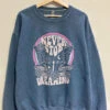 "NEVER STOP DREAMING"Sweatshirt