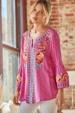 Bohemian Hot Pink Embroidered Top -Hippie Vibe Tribe Shop 16110636 6017bb14 35ed 4cec 8280 34515b5646ac