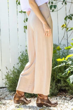 Creme Chic Trousers -Hippie Vibe Tribe Shop 16507785 bc4e21c7 4366 4cde b222 8b29fd0dc4a3