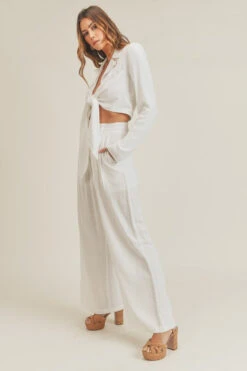 Off-White Boss Lady Set -Hippie Vibe Tribe Shop 16839217 f9d67d96 3f67 48f7 bf35 597dbea8aeaf