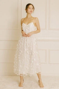 Ivory Daisy Midi-Dress -Hippie Vibe Tribe Shop 17775166 6a872c5a 6ef1 40a6 9c22 20de02250de8 2