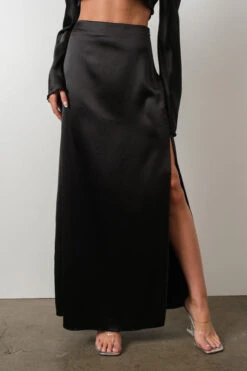 Satin Maxi Skirt & Crop Top -Hippie Vibe Tribe Shop 20004168 a04aed15 b550 44a5 b3ce a24b72b6d634