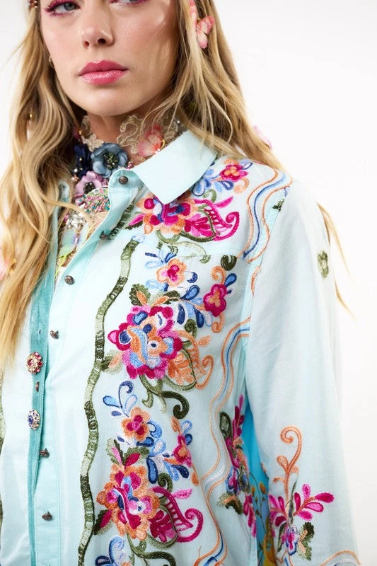 Magical Embroidered Duster. 2 Magical Embroidered Duster. - Image 2